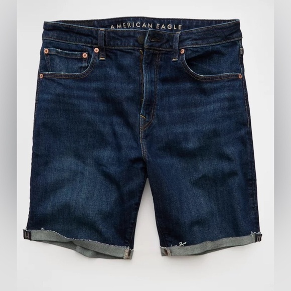 AE Airflex+ Denim Short  Size 32 - Picture 1 of 10